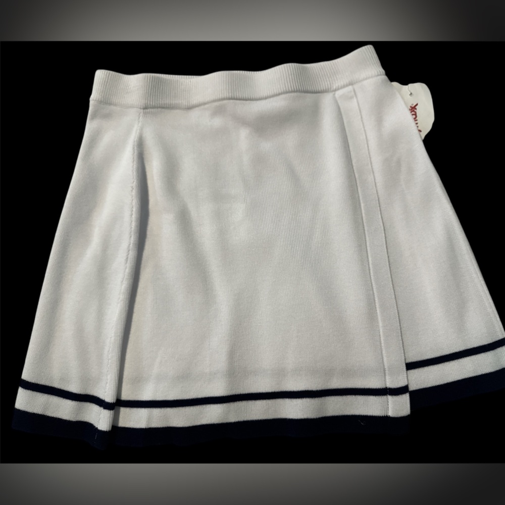 NWT White Skirt with Navy Stripes size m